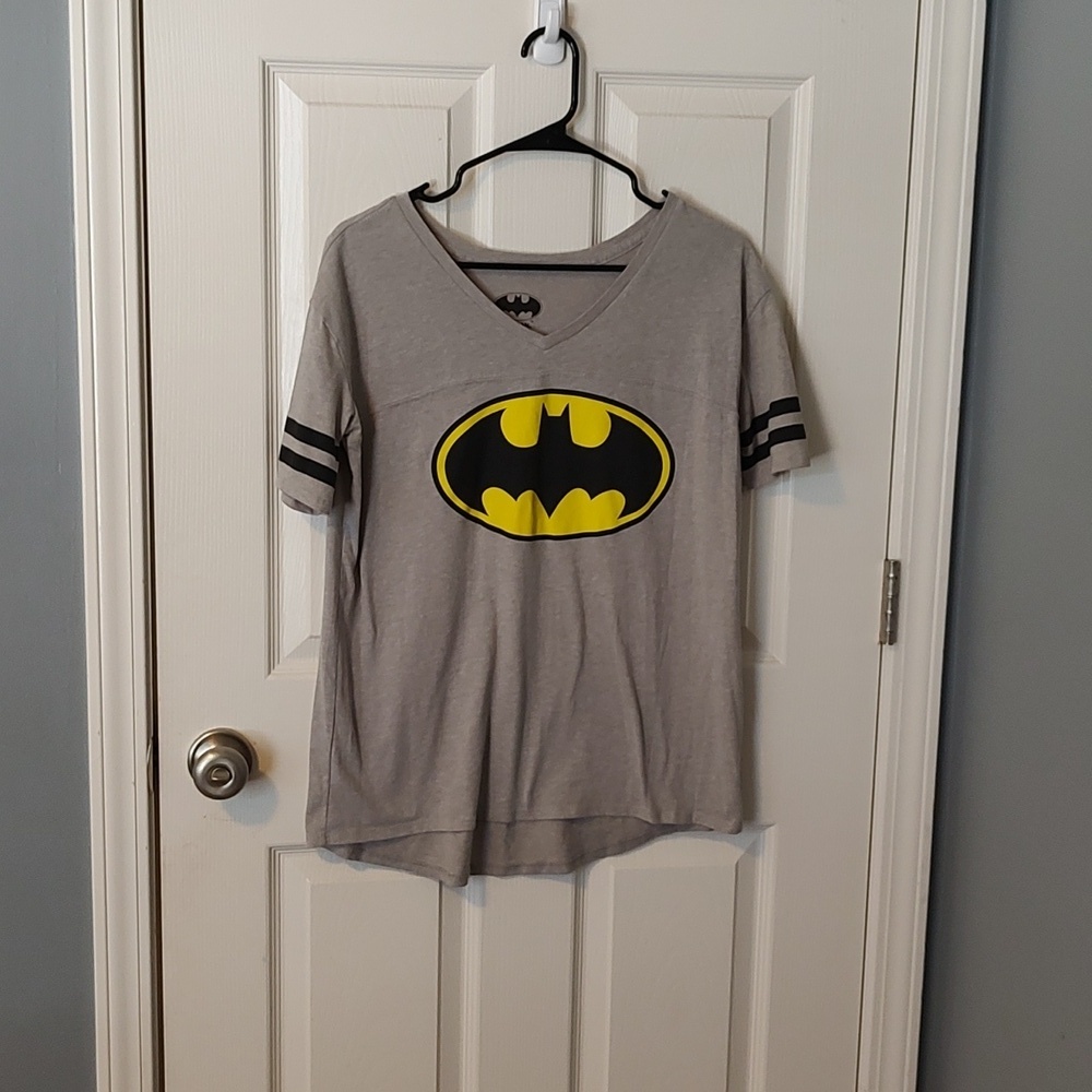 Women's Batman Tee